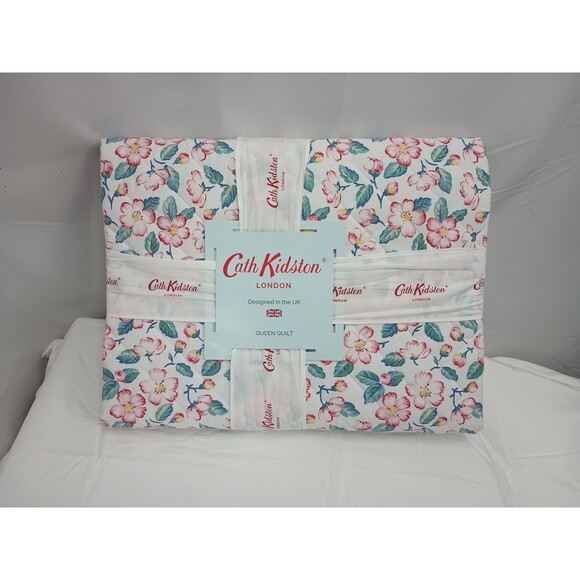 Cath Kidston QUEEN Quilt Coverlet Pretty Cherry pink Blossom Floral NEW - Picture 1 of 6